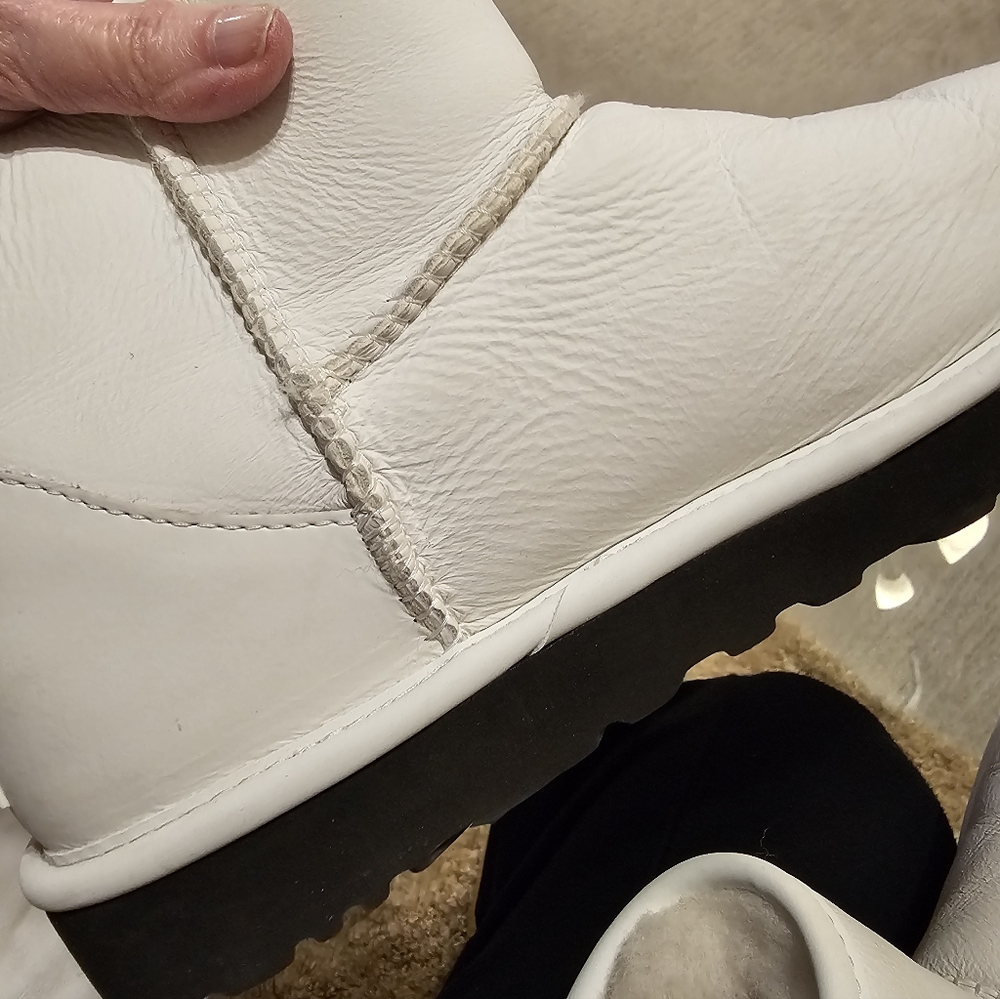 Ugg Boots - image 12